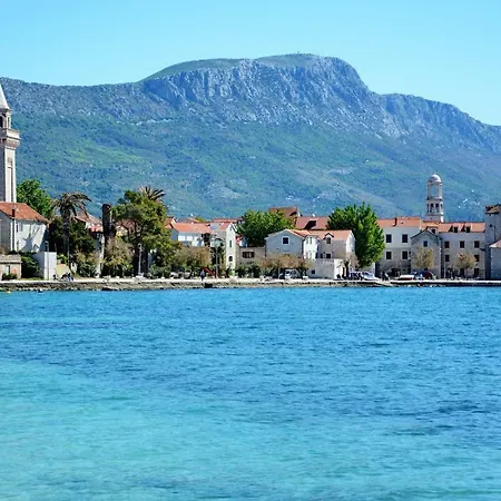 Lovre * Kaštela